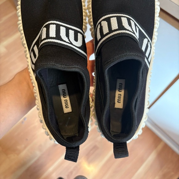 MIU MIU $950 Calzature Donna Black Platform Logo Band Knit Sneakers Size 7.5/8